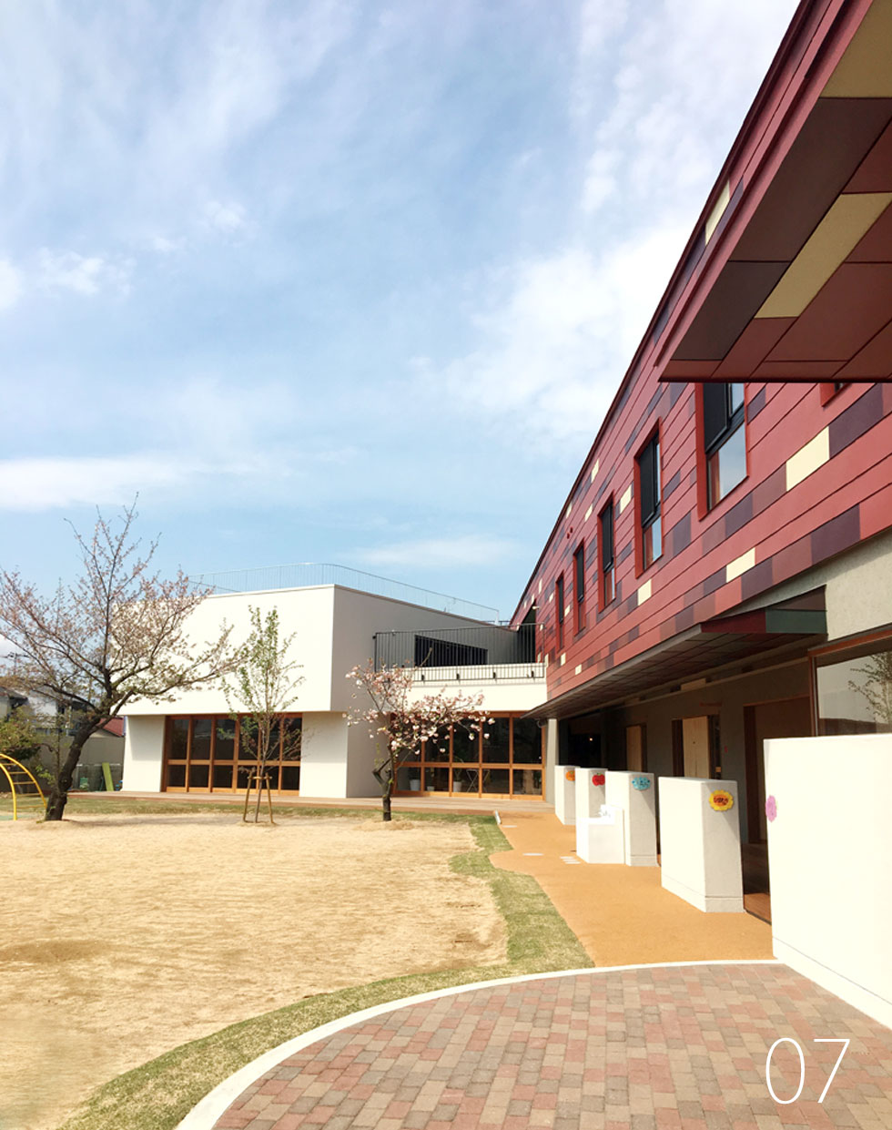 建築家　デザイン　こども園　ジョリパット